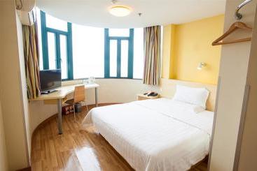 هتل 7days Inn Shenzhen Guomao Pengnian Branch