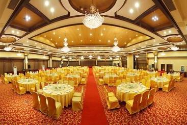 هتل Jiangsu Runao Garden