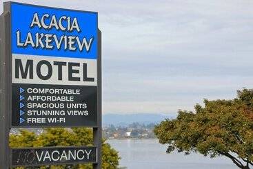 Acacia Lake View Motel
