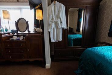 مبيت وإفطار Glenart House