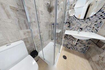 Hostal Boutique La Española By Bossh Hotels