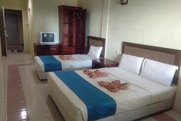 هتل Arwana Inn Tok Bali