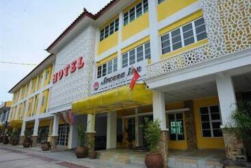 هتل Arwana Inn Tok Bali