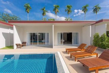 هتل Baan Chongfa Resort