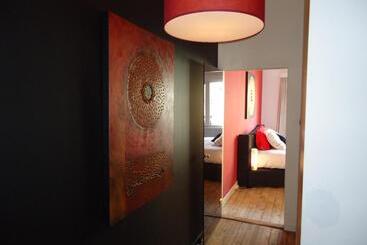هتل B&b Luxe Suites 1 2 3