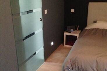 هتل B&b  T Witte Huis