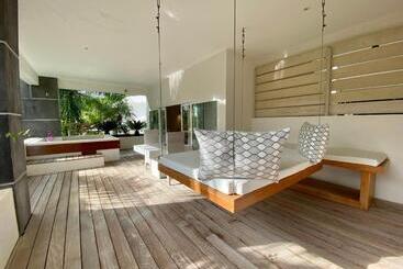 هتل Casa 22 Luxury Boutique