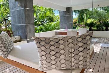 هتل Casa 22 Luxury Boutique