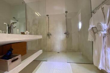 هتل Casa 22 Luxury Boutique