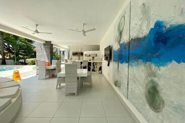 هتل Casa 22 Luxury Boutique