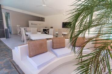 هتل Casa 22 Luxury Boutique