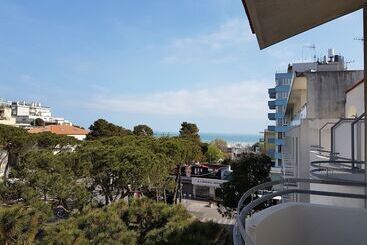 هتل Ceccarini 9 Home Suite Home