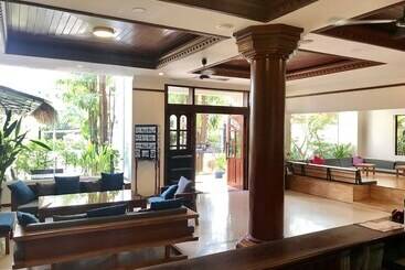 هتل Champey Villa