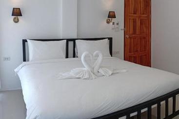 Chaweng Best Hotel And Hostel Samui