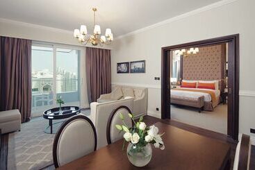 هتل Dukes The Palm, A Royal Hideaway