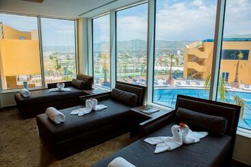 هتل Grand Millennium Sulaimani