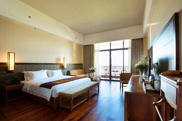 Landmark Mekong Riverside - Vientiane