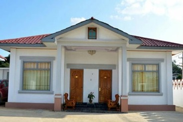 هتل Myat Nan Taw