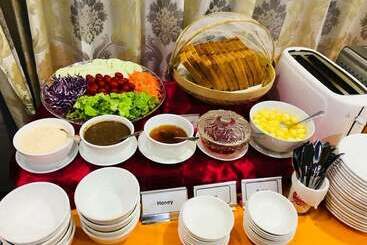 هتل Myat Nan Taw