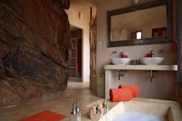 هتل Saruni Samburu