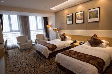 هتل Suzhou Sun Plaza
