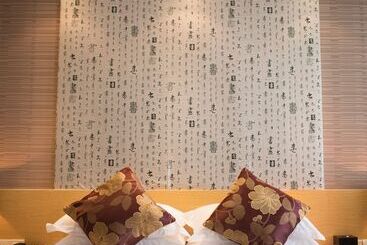 هتل Suzhou Sun Plaza