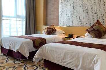 هتل Suzhou Sun Plaza