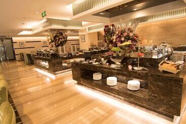 هتل Suzhou Sun Plaza