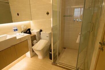 هتل Suzhou Sun Plaza