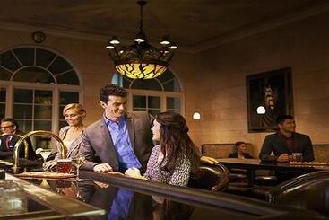 酒店 The Davenport Tower, Autograph Collection