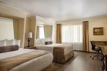 酒店 The Davenport Tower, Autograph Collection
