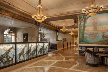 酒店 The Davenport Tower, Autograph Collection