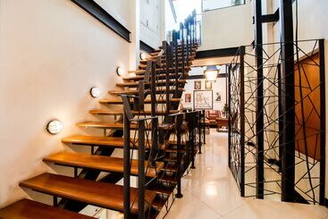 هاستل The Secret Service Bed & Breakfast