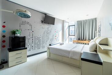 هاستل The Secret Service Bed & Breakfast