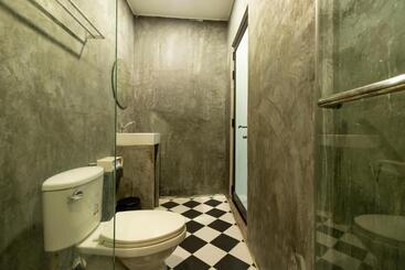 هاستل The Secret Service Bed & Breakfast