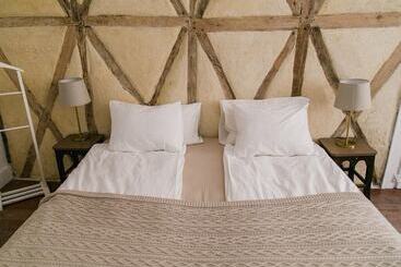 Asul B&b