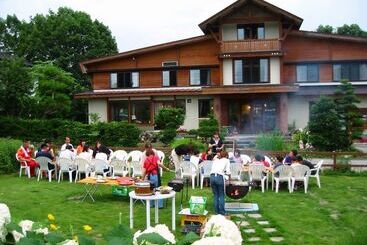 تختخواب و صبحانه Country Inn Kashiwabara