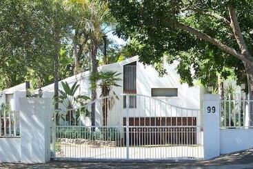 Haus Victoria Self Catering  Cottages