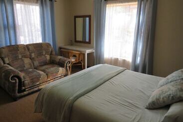 Haus Victoria Self Catering  Cottages