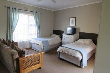 Haus Victoria Self Catering  Cottages
