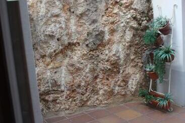 Hostal La Ribera Del Júcar