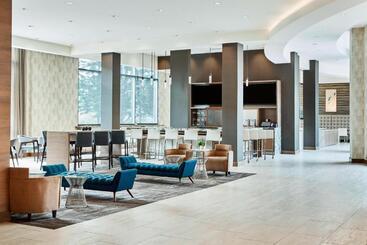 Ac Hotel By Marriott Cincinnati At The Banks - Cincinnati