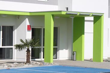 B&b Hotel Mont De Marsan