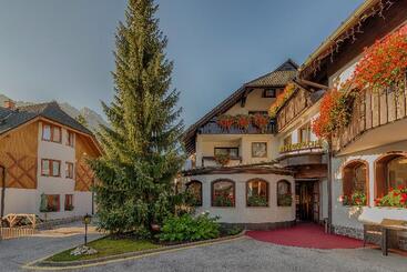 Garni Hotel Miklič