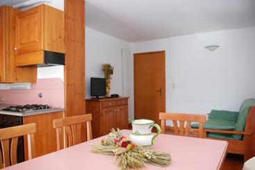 هتل Residence Piz Aot