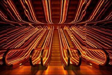 هتل Public, An Ian Schrager