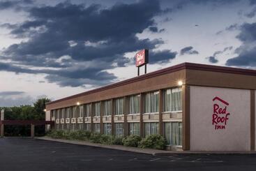 هتل Red Roof Inn Cortland