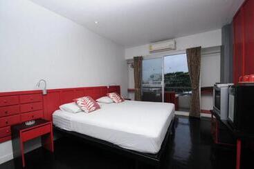 هتل Riverview Residence