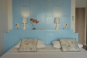 هتل Riverview Residence