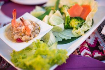 هتل Seavana Koh Mak Beach Resort